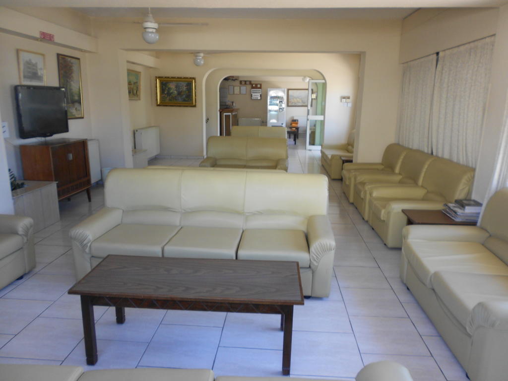 Denis Hotel Nicosia Exterior photo